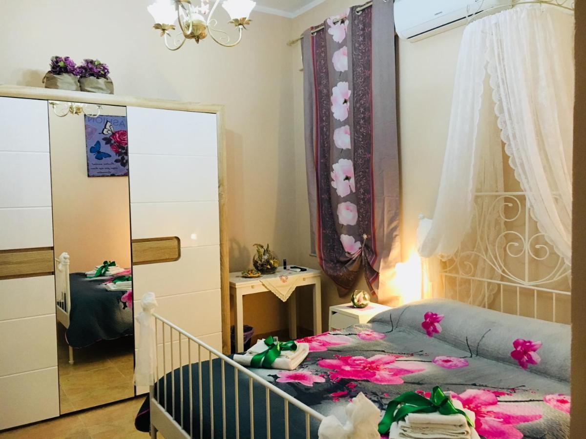 Decimomannu Il Mandarino Bed & Breakfast エクステリア 写真