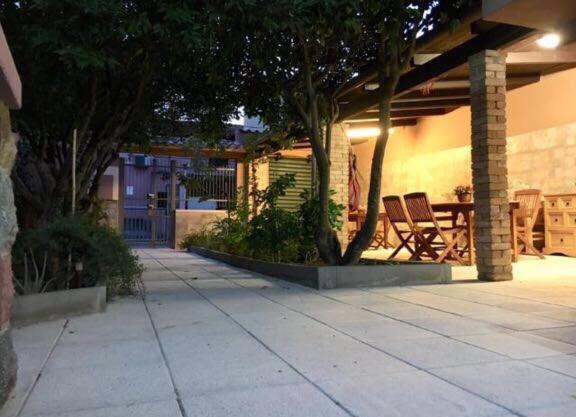 Decimomannu Il Mandarino Bed & Breakfast エクステリア 写真